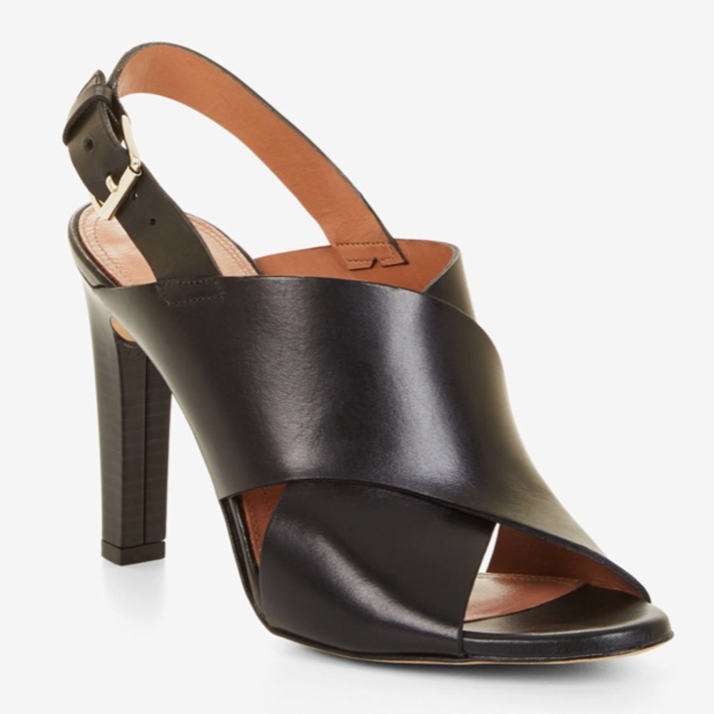 NWT BCBG Pascal shoes